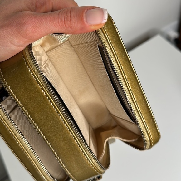 CHANEL Mini Coco Boy Camera Bag Patent Antique Gold Color Limited edition - Picture 5 of 10